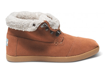Toms Bota shoes