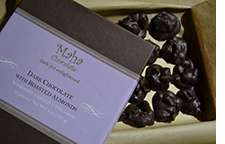 Maha Chocolate almond box